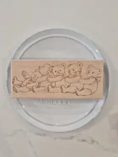 海外　木製スタンプ　くま