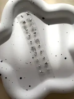 耳つぼジュエリー【まとめ買いがお得】匿名配送　即時発送　シルバー　シンプル