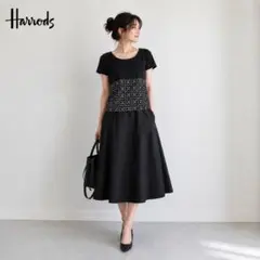 【新品同様】Harrods 刺繍デザイン 半袖カットソー ブラックのサムネイル