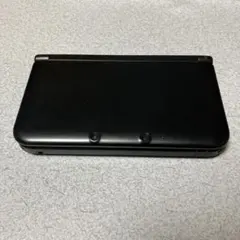 Nintendo 3DS LL ブラック　充電器付
