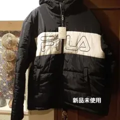 お値下げ☆新品未使用☆FILA 中綿ジャケット 紺/白FILA ロゴ入りMサイズ