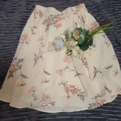 Hudson hony 花柄フレアスカート リボン付き