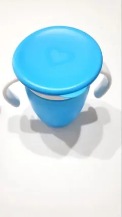 munchkin　ハンドル付きミラクルカップ