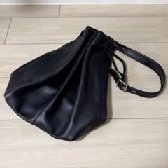 【激レア】コーチ COACH ショルダーバッグ 黒 レザー　巾着　9166 激レア】コーチ COACH ショルダーバッグ 黒 レザー 巾着 9166 - メルカリ