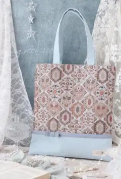 新品　ハンドメイド　インド刺繍リボン　トートバッグ　アンティークブルー　A４