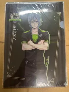 ツイステ　クリアファイルA4　シルバー　式典服　運動着