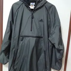 adidas ダークグレー プルオーバー ナイロンジャケット M