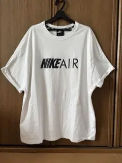 NIKE AIR ビッグTシャツ 白 黒ロゴ オーバーサイズ ストリートのサムネイル