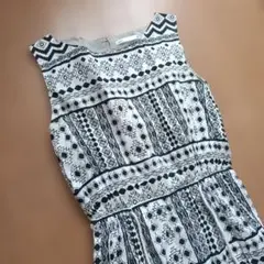 IKKA　幾何学模様　ロングワンピ
