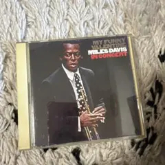 Item thumbnail for item 99251567-601a-401a-a2ff-6a138682ee5a