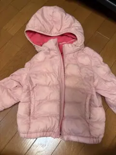 ユニクロ　UNIQLO 90ピンク ダウンコート フード付き