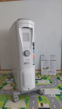 デロンギ オイルヒーター rhj75v0915-gy リモコン キャスター 取説 デロンギ ベルカルド オイルヒーター (RHJ75V0915-GY) のご紹介