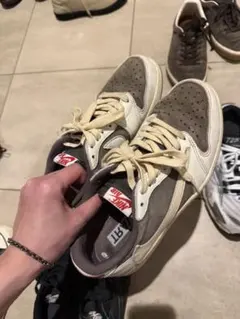 最終値下げ 箱無しNIKE Travis Scott リバースモカ 27