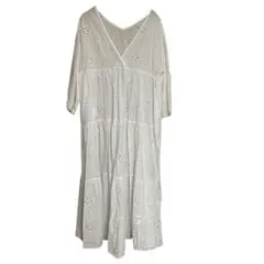 B794 niko and… カットワーク刺繍ワンピース　新品　サイズL