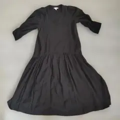 H&M 大きめ　ブラック Vネック ５分袖 ワンピース