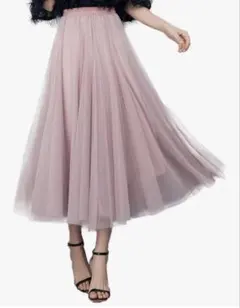 淡いピンクのチュールロングスカート