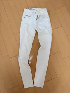 DIESEL ディーゼル ホワイトスキニーデニム W23 ストレッチ◎ 極美品