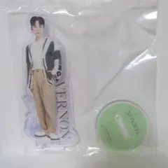 SEVENTEEN 一番くじ バーノン アクスタ