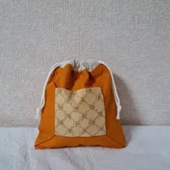 ハンドメイド　巾着ポーチ　巾着袋　パッチワーク　オレンジ　小花柄