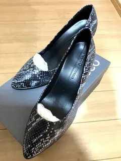 【極美品】 ecco エコー パンプス ヒール 38約 24〜24.5cmのサムネイル