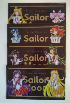 明治 セーラームーン オリジナルマルチケース　４種セット