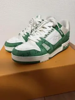 Louis Vuitton グリーンスニーカー