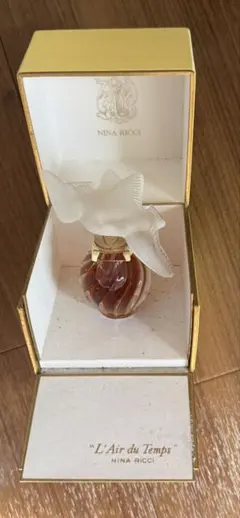 ローラアシュレイLAURA ASHLEY Dilys オードパルファム 30ml - メルカリ