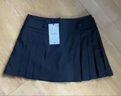ZARA 黒のプリーツスカート ボタン付き