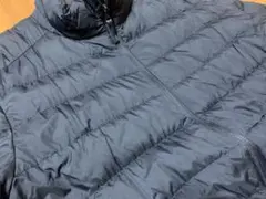 ユニクロ　ウルトラライトダウン　袋付き　ネイビー