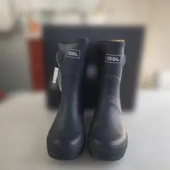 Item thumbnail for item 0973f422-5aa7-4faa-bd17-8d6a6e65cb75