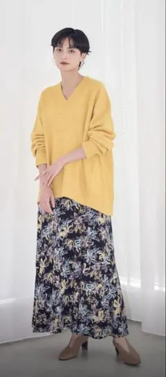 AMERICAN HOLIC⭐︎斜め切り替えアソートプリントスカートMサイズ