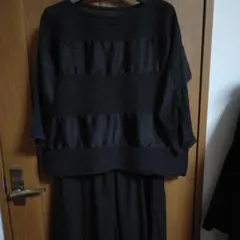 イッセイミヤケ　トップス　美品　ブラック　シックのサムネイル