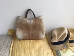 小ぶりの可愛いお出かけ用バックです