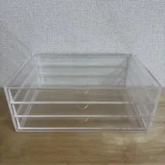 重なるアクリルケース・横型３段 マット付き