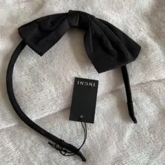 新品未使用　イング　カチューシャのサムネイル