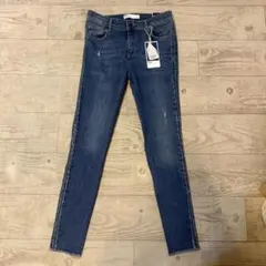 【新品未使用タグ付き】ZARA ラインストーン　ブルー スキニーデニム