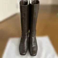 Item thumbnail for item fd5d84e9-f4b5-409c-a5d0-0a6bf52f532d