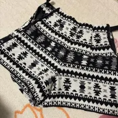 ZARAショートパンツ