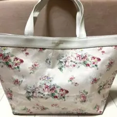レッセパッセ 花柄トートバッグのサムネイル