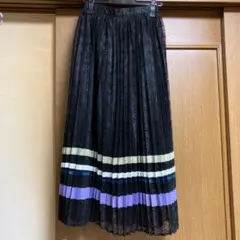 値下げしました！MERCURYDUO ボーダー切替レースプリーツスカート