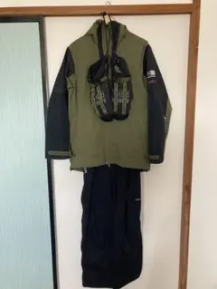 karrimorスノーボードウェアセット　オリーブグリーン／ブラック
