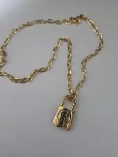 シドチェーン　南京錠ネックレス