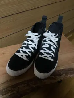 REGAL黒いキャンバススニーカー ジッパー付き