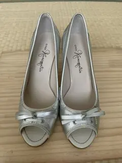 銀座かねまつのオープントゥ