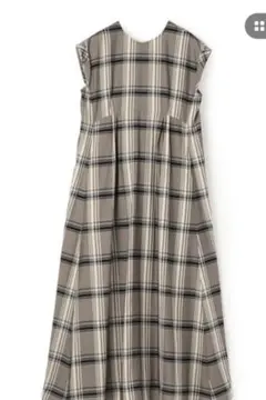 今月末まで値引き　Ballsey カラープラッド テントラインワンピース