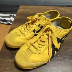 イエロー スエード スニーカー