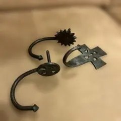 新品★未使用　アンティーク風 鉄製壁掛けフック 3点セット