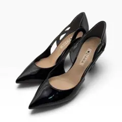 美品 DIANA ダイアナ 23.5cm エナメル カットワークパンプス 黒