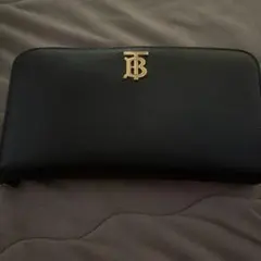 Burberry TBロゴ ラウンドファスナー長財布 ブラックのサムネイル