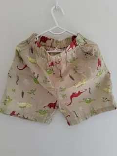 恐竜柄 半ズボン 120サイズ